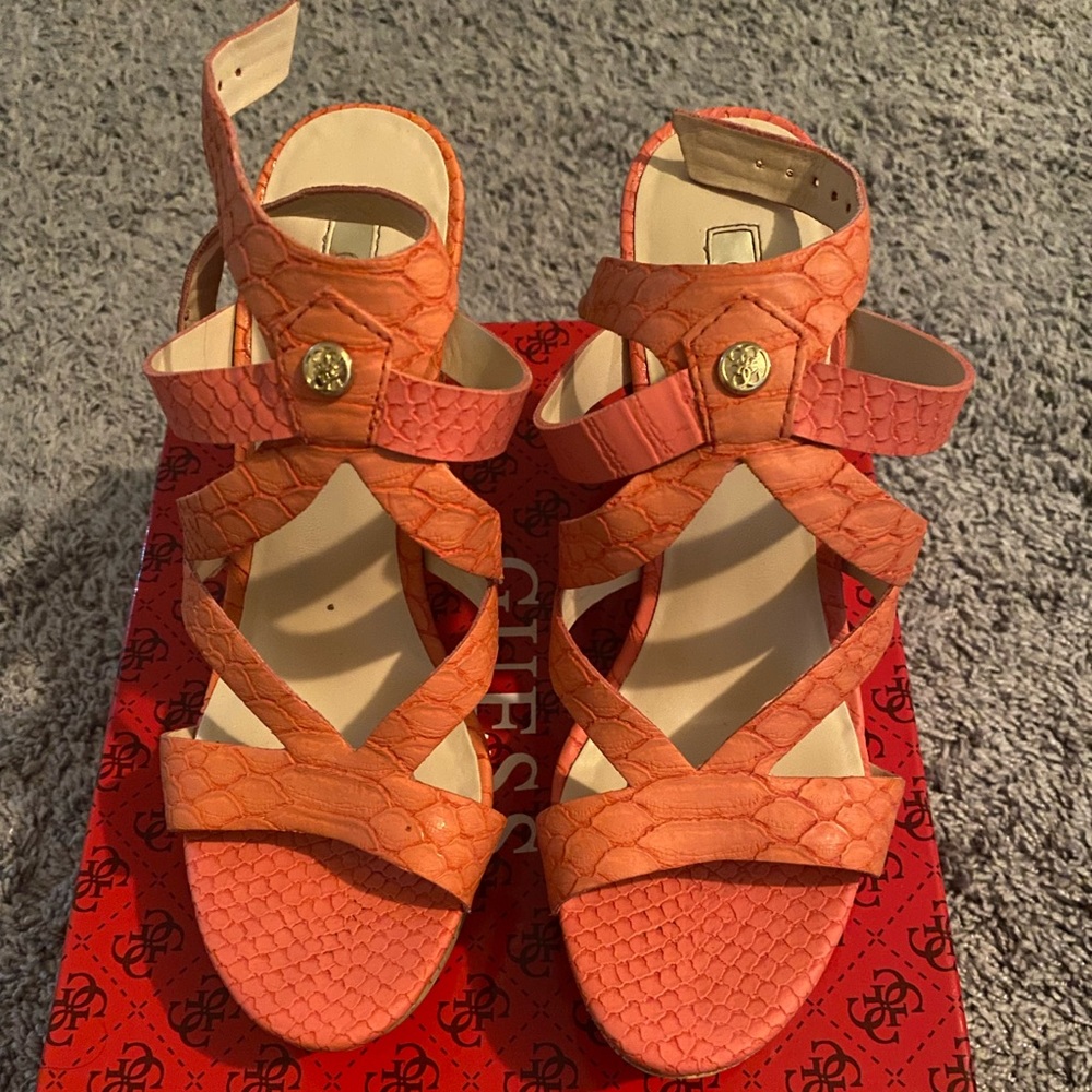 Guess Orange Snake Skin Wedges Size 7.5
